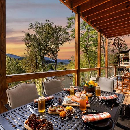 Tranquil Mountain Getaway By Ghosal Luxury Lodging Gatlinburg Dış mekan fotoğraf