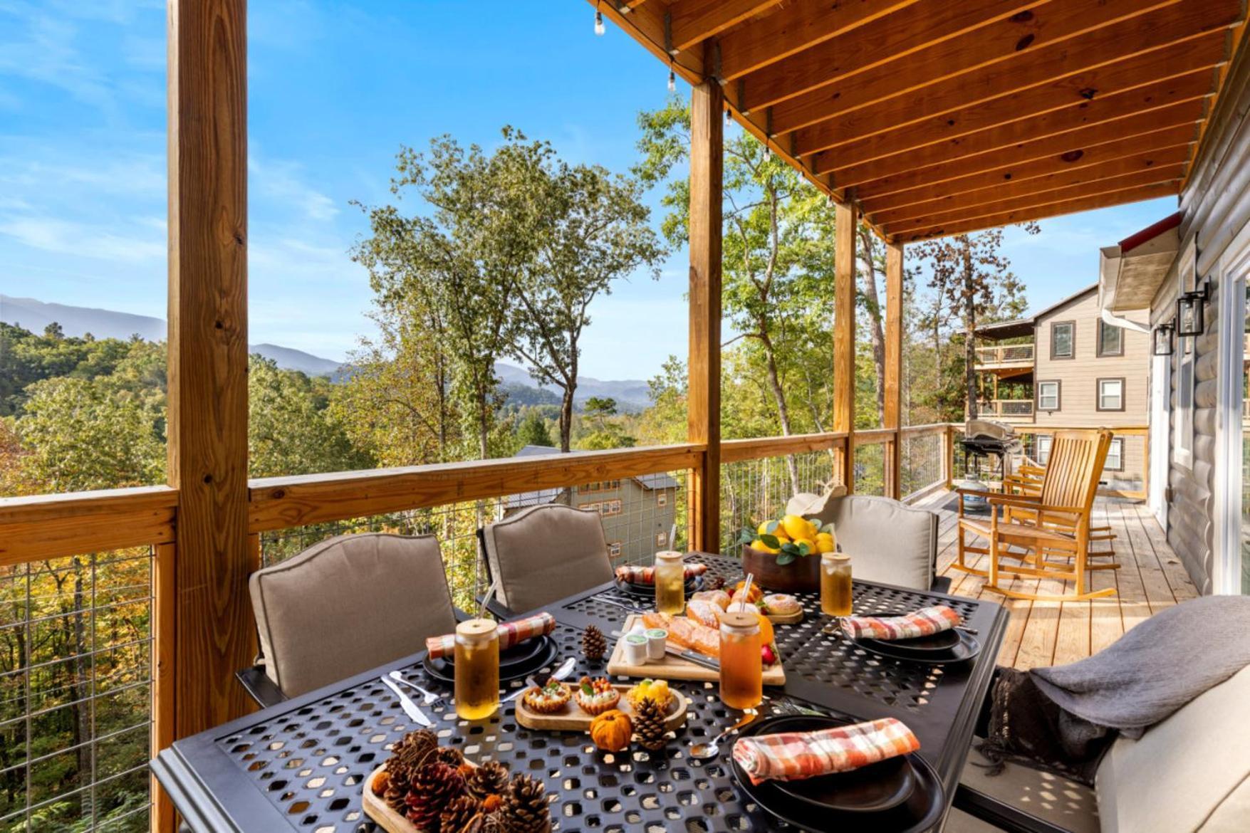 Tranquil Mountain Getaway By Ghosal Luxury Lodging Gatlinburg Dış mekan fotoğraf