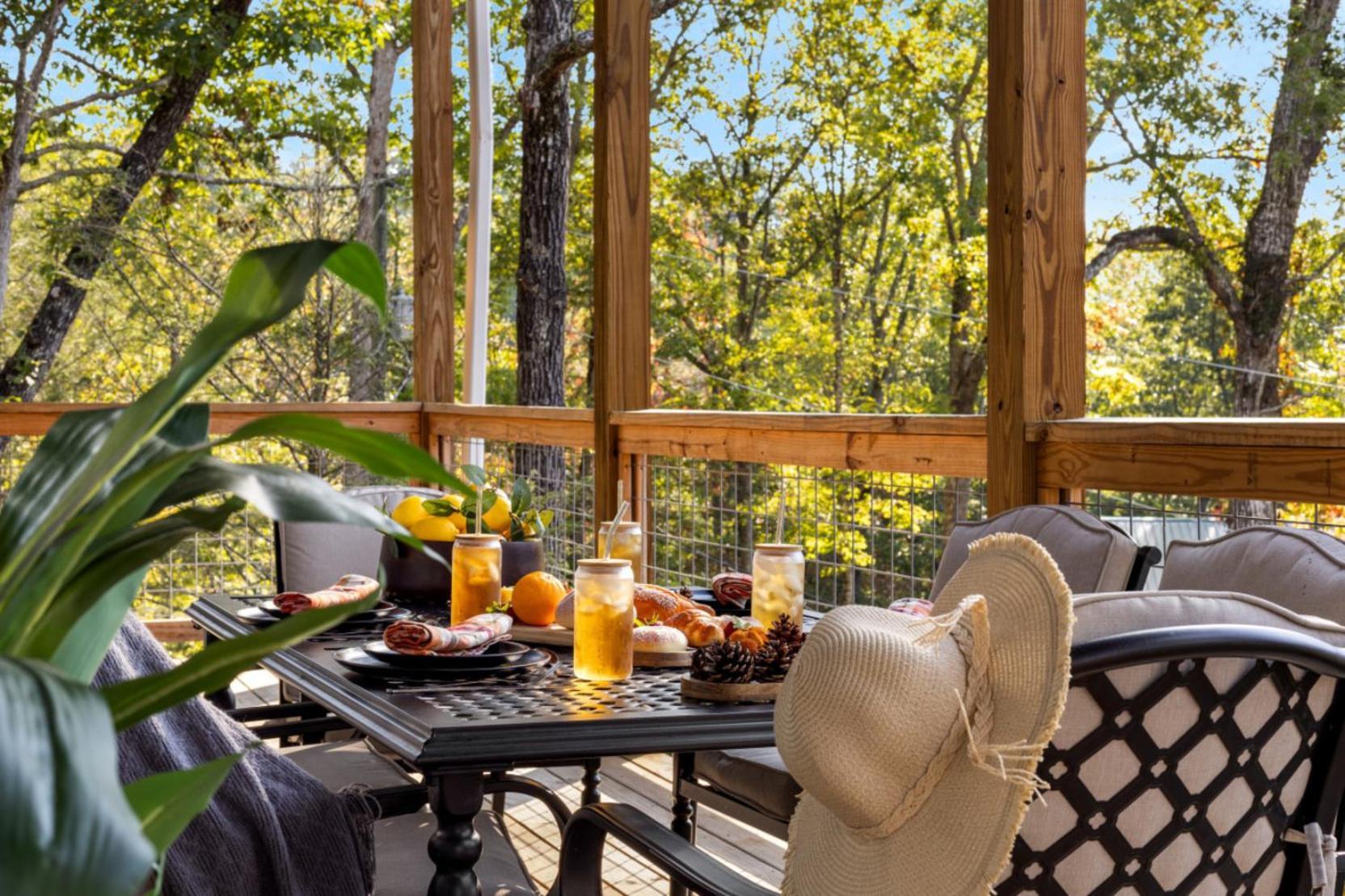 Tranquil Mountain Getaway By Ghosal Luxury Lodging Gatlinburg Dış mekan fotoğraf