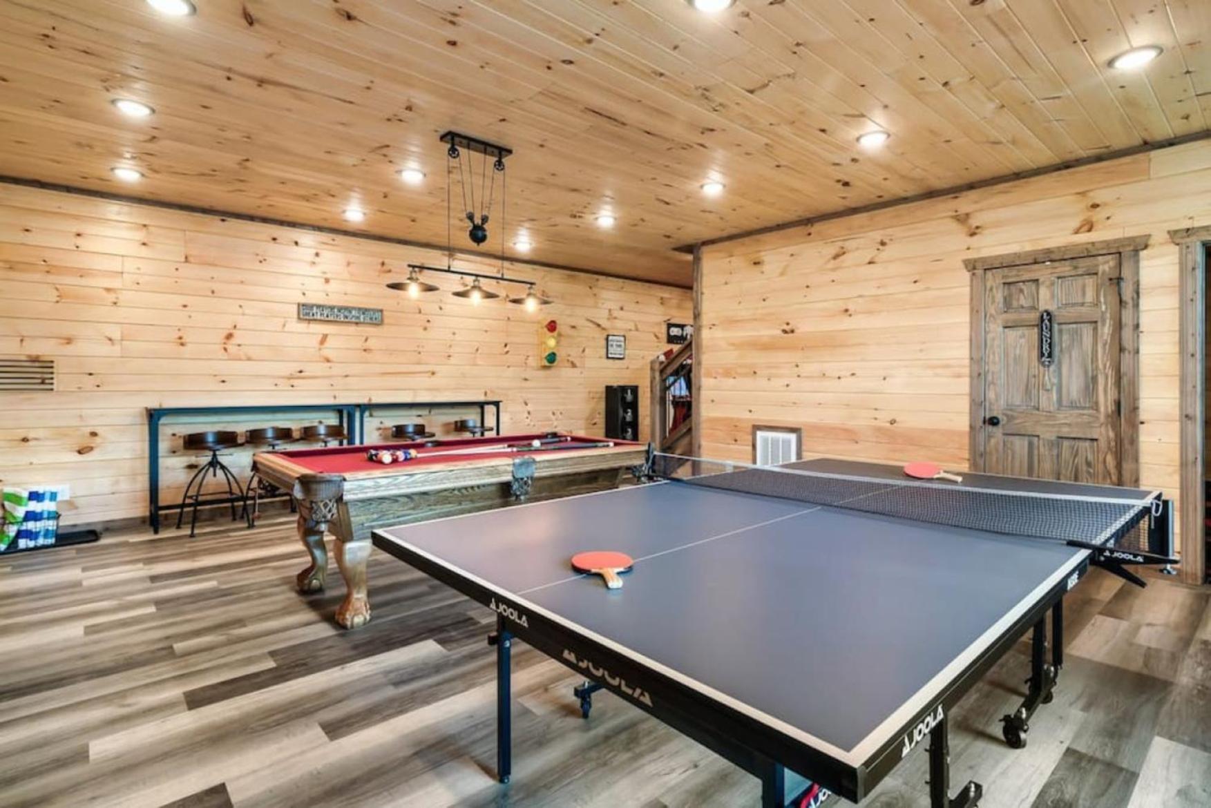 Tranquil Mountain Getaway By Ghosal Luxury Lodging Gatlinburg Dış mekan fotoğraf